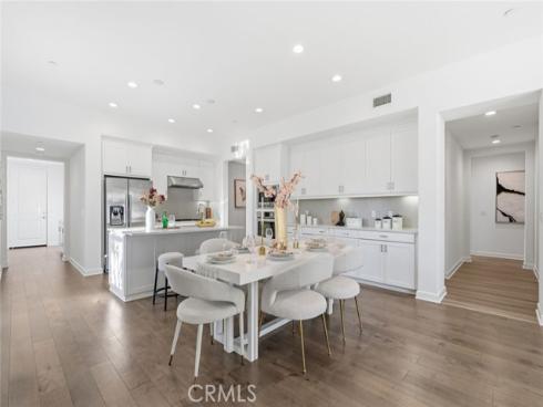 148  Follyhatch  , Irvine, CA