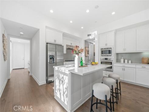 148  Follyhatch  , Irvine, CA