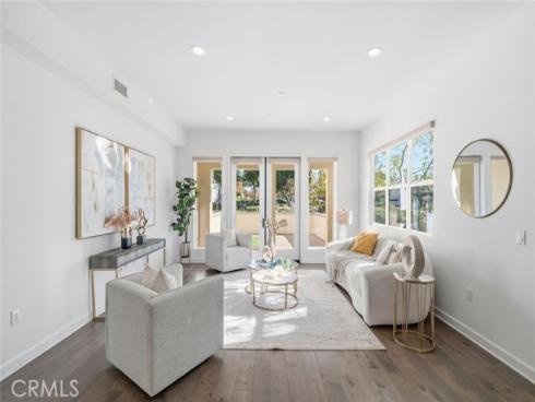 148  Follyhatch  , Irvine, CA