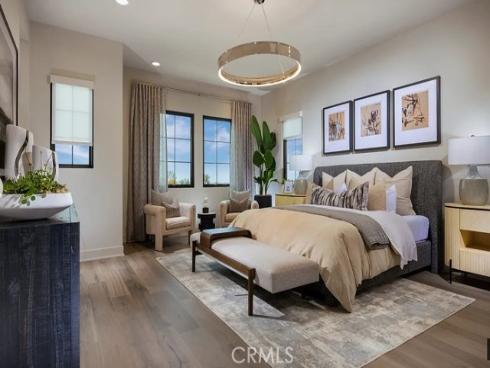 453  Treeline  , Irvine, CA