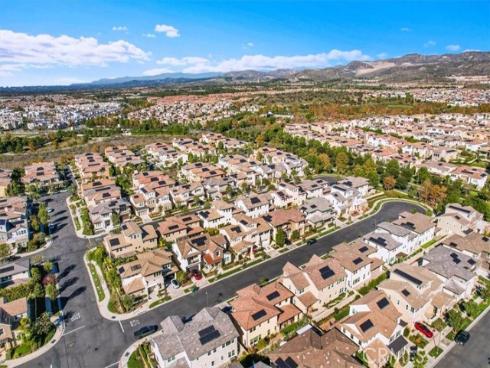 53 Chasma , Irvine, CA