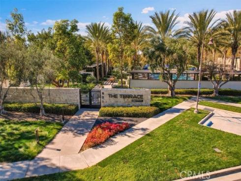 53 Chasma , Irvine, CA