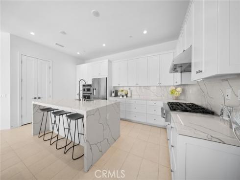 137  Trumpet Flower  , Irvine, CA