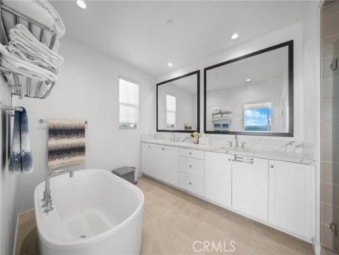 137  Trumpet Flower  , Irvine, CA