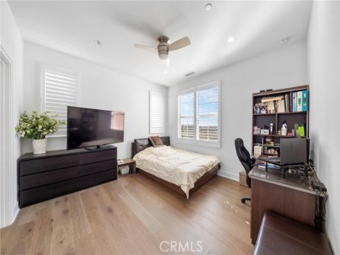 137  Trumpet Flower  , Irvine, CA