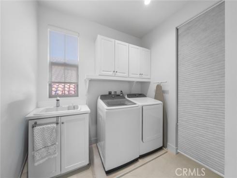 137  Trumpet Flower  , Irvine, CA