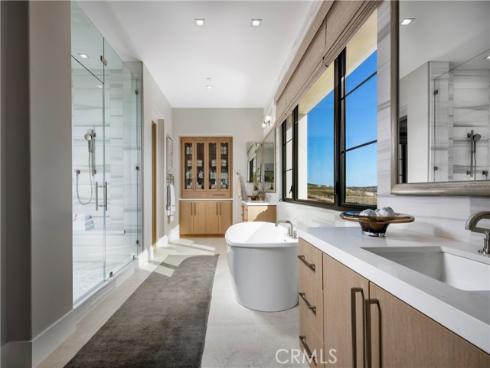 564 Peninsula , Irvine, CA