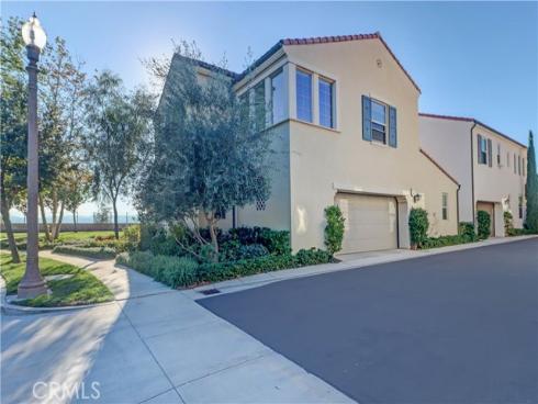 158  Falcon  , Irvine, CA