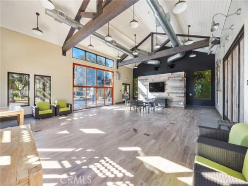 177  Compass  , Irvine, CA