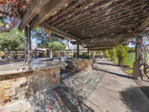 177  Compass  , Irvine, CA