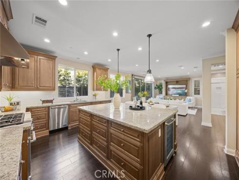 177  Compass  , Irvine, CA