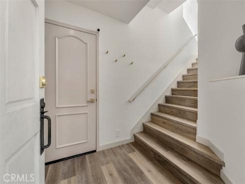 93  Lehigh Aisle  , Irvine, CA