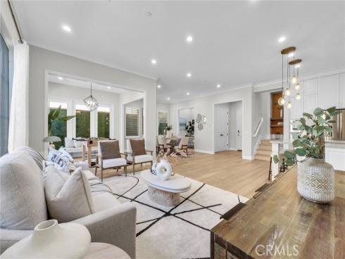 61  Acorn Glen  , Irvine, CA