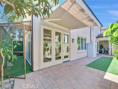 61  Acorn Glen  , Irvine, CA
