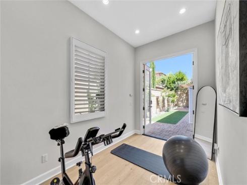 61  Acorn Glen  , Irvine, CA