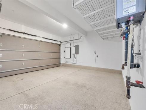 61  Acorn Glen  , Irvine, CA