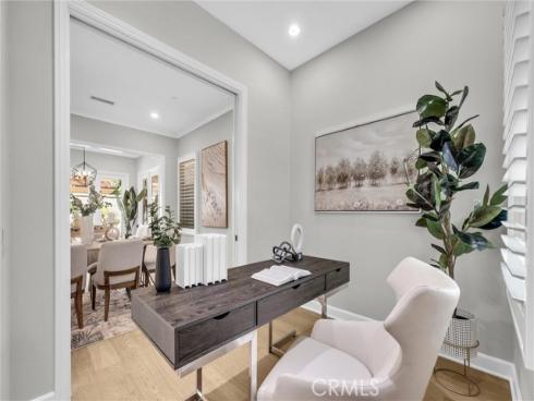 61  Acorn Glen  , Irvine, CA