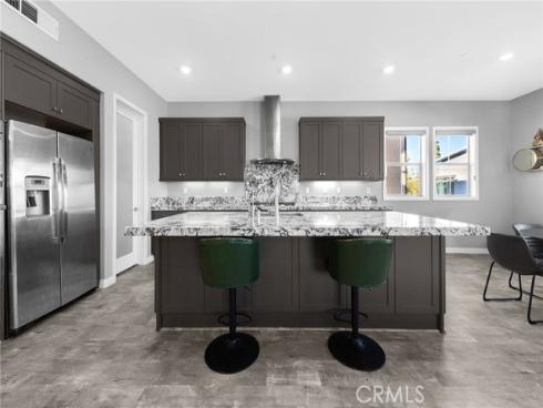 115  Frame  , Irvine, CA