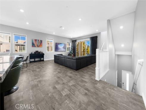 115  Frame  , Irvine, CA