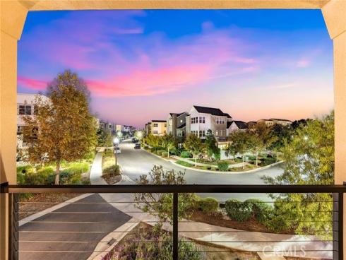 115  Frame  , Irvine, CA