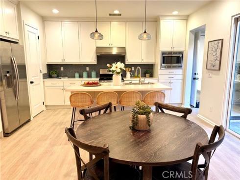 93 Painted Trellis , Irvine, CA