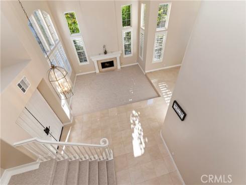 8  Nidden  , Irvine, CA