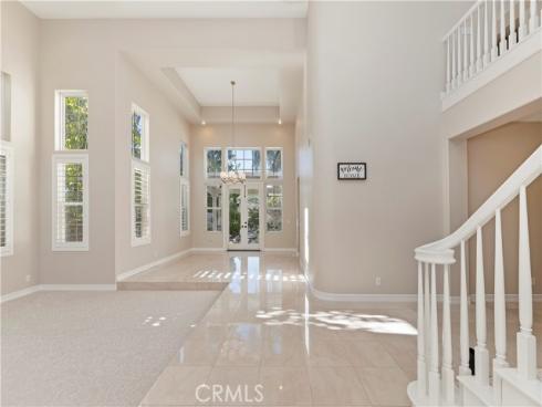 8  Nidden  , Irvine, CA