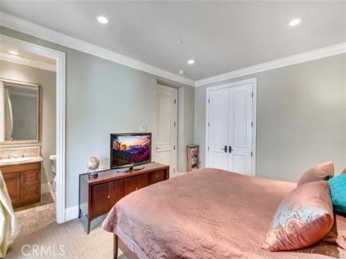 21  Ridgeview  , Irvine, CA