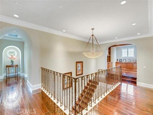 21  Ridgeview  , Irvine, CA