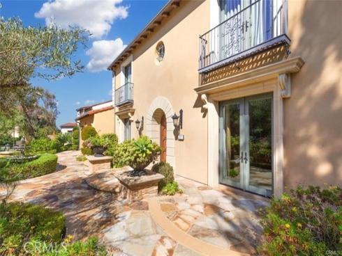 21  Ridgeview  , Irvine, CA