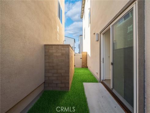 322  Proctor  , Irvine, CA