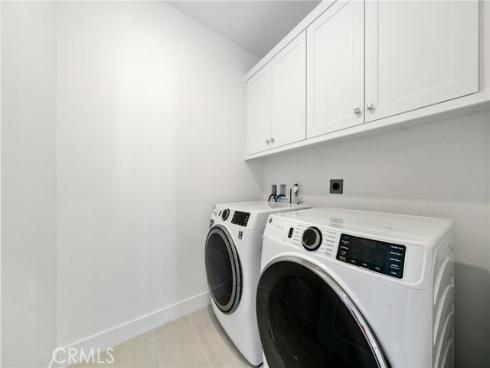 322  Proctor  , Irvine, CA