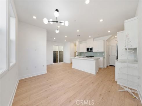 322  Proctor  , Irvine, CA