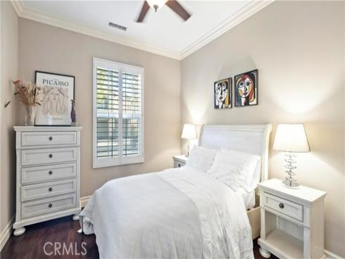 19  Inglenook  , Irvine, CA