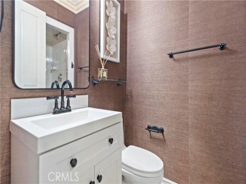 19  Inglenook  , Irvine, CA