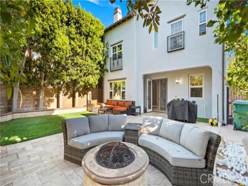 19  Inglenook  , Irvine, CA