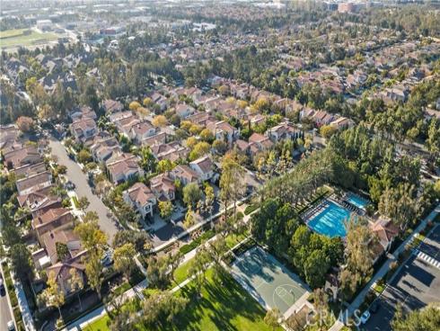 19  Inglenook  , Irvine, CA