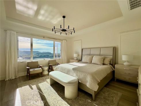 115 Sky Hts , Irvine, CA