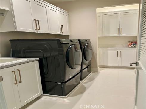 115 Sky Hts , Irvine, CA