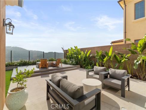 115 Sky Hts , Irvine, CA