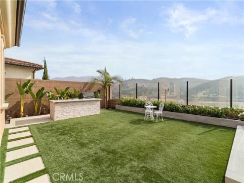 115 Sky Hts , Irvine, CA