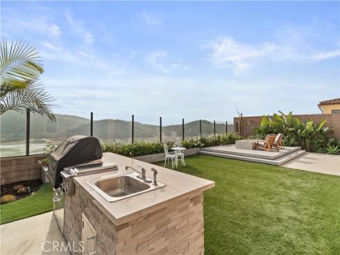 115 Sky Hts , Irvine, CA