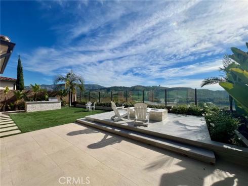 115 Sky Hts , Irvine, CA