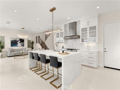 115 Sky Hts , Irvine, CA