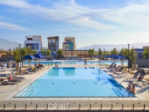 186  Carmine  , Irvine, CA