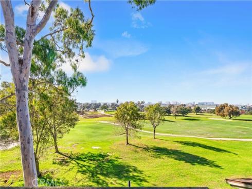 19  Las Brisas  10 , Irvine, CA