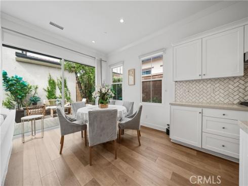 67  Runner  , Irvine, CA