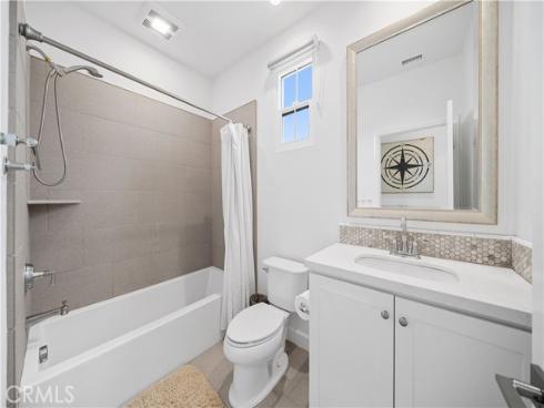 67  Runner  , Irvine, CA