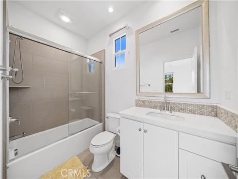 67  Runner  , Irvine, CA