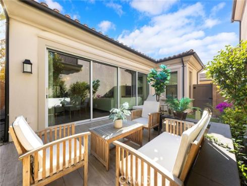 67 Runner , Irvine, CA